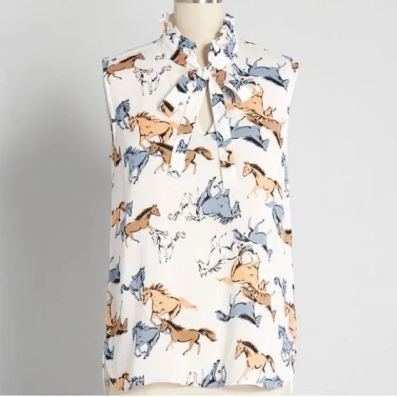 Modcloth Tops - ModCloth Sleeveless Blouse w/ Horses!